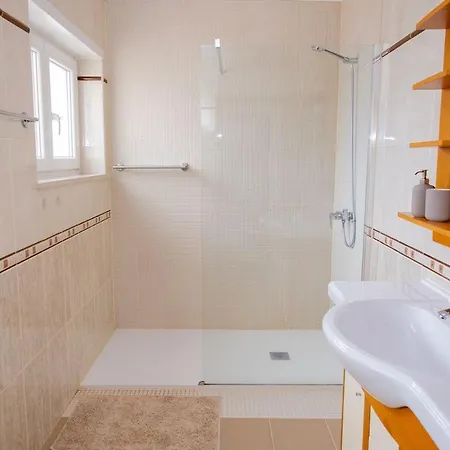 Bed & Breakfast Surfinn Figueira Da Foz